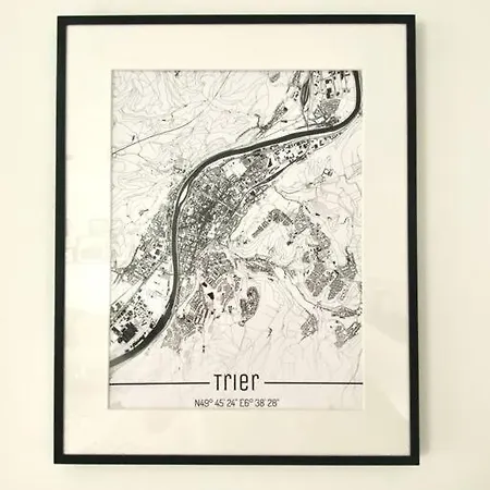 Modernes Trierer Cityloft Mit Grossem Balkon טרייר