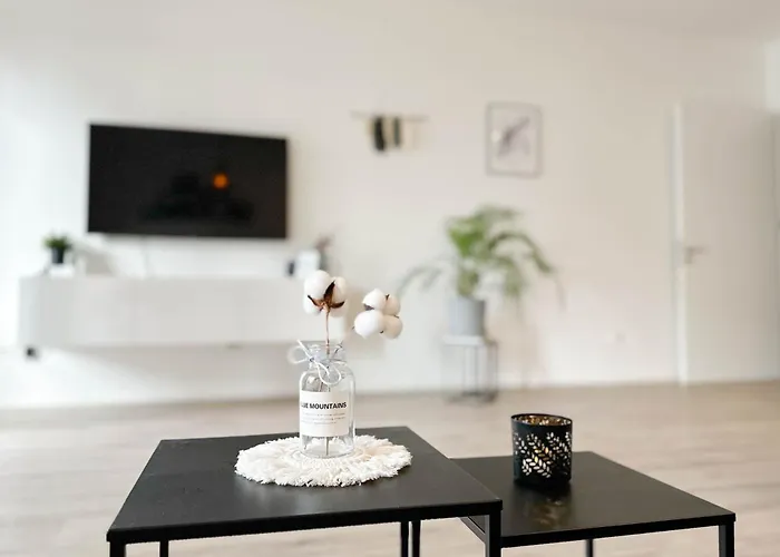 Modernes Trierer Cityloft Mit Grossem Balkon * Trèves